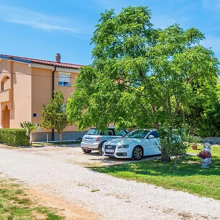 Nelly Apartament