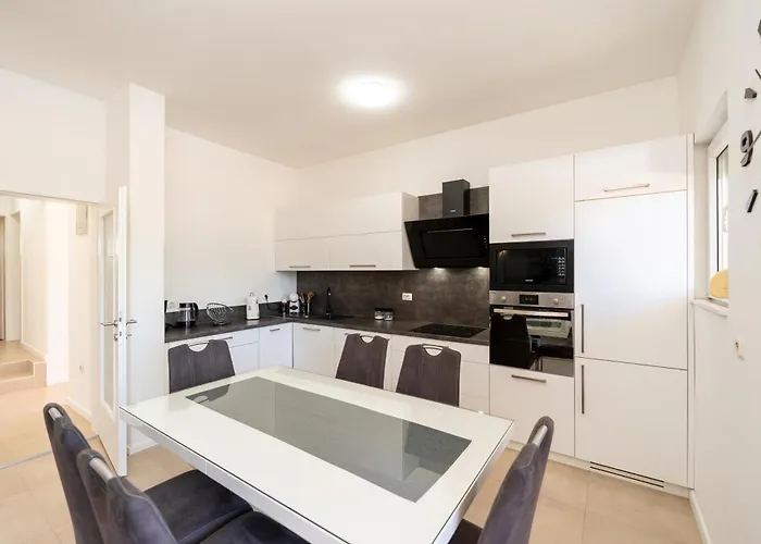 Nelly Appartement *