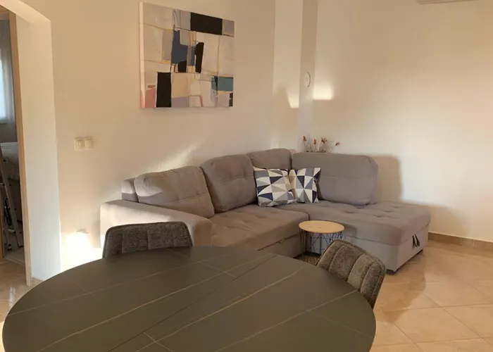 Nelly Privlaka (Zadar)
