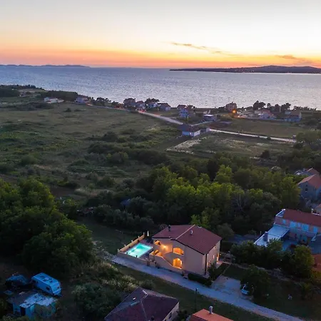 Nelly Apartmán